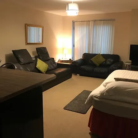 Your Travel Stop At Craggside * Woodhouse (South Yorkshire)