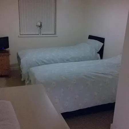 Your Travel Stop Craggside Apartment